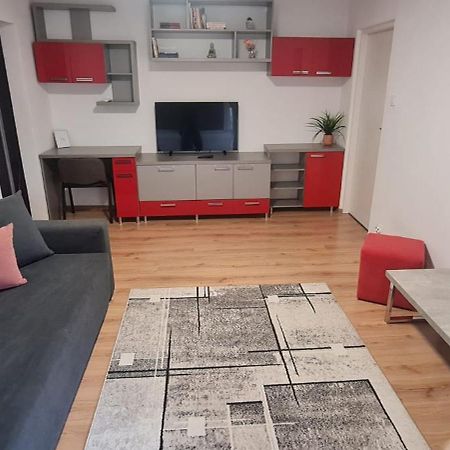 La Bloc Apartment Arad Exterior photo